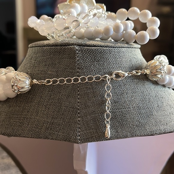 Cache Jewelry set - Picture 5 of 6